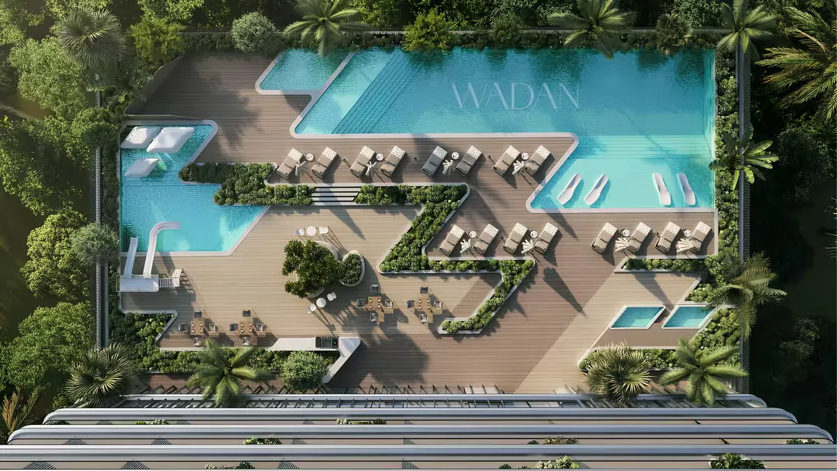Pool & deck